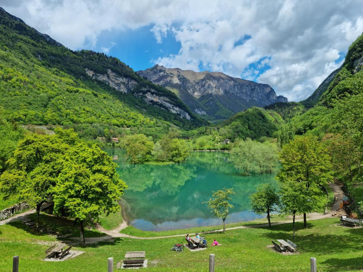 Tenno Appartamenti Garda Lake Exterior foto